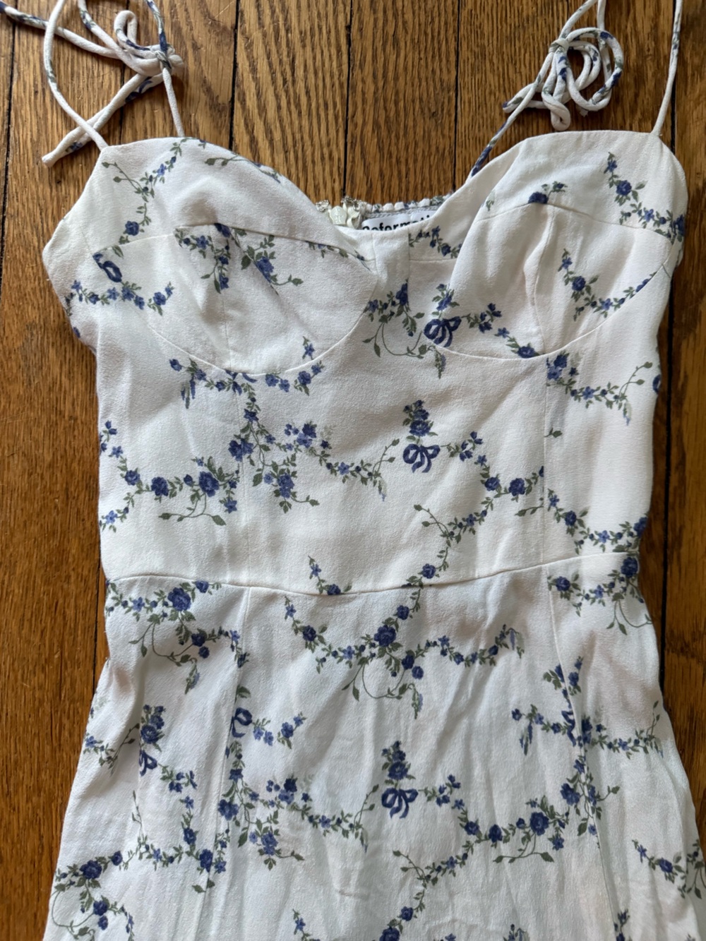 Reformation Saskia Floral Mini Dress - Size 4 - Picture 2 of 4